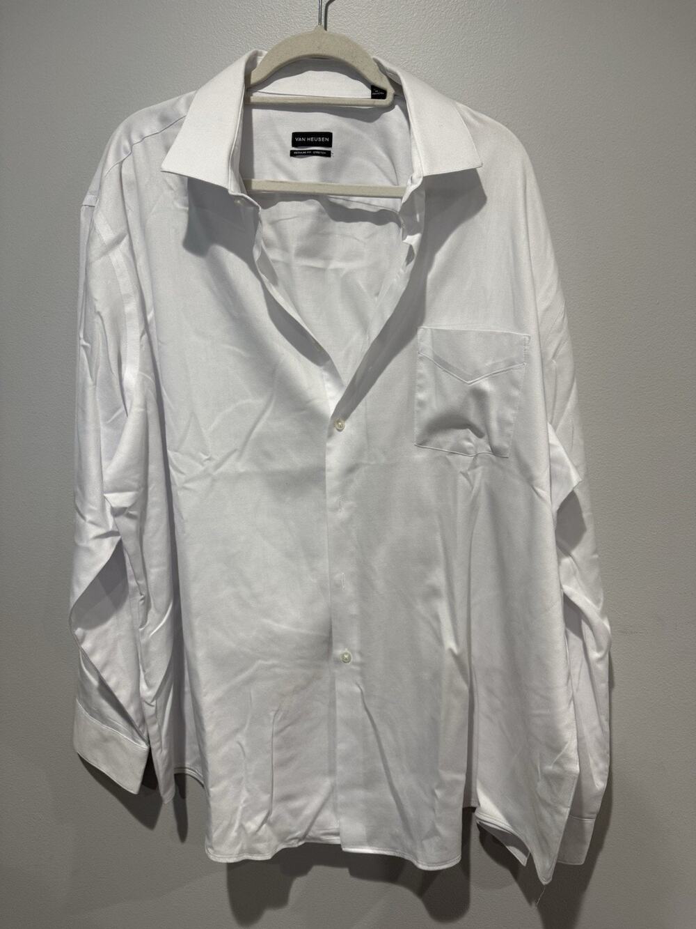 Van Heusen Button Up Solid White Dress Shirt 2XL Stretch 18.5 35/36 Regular Fit